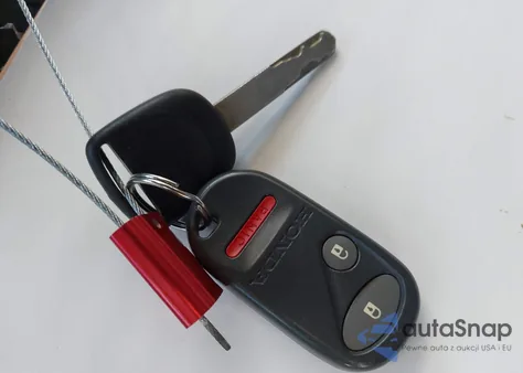 2005 Honda Civic Lx from USA, damaged, VIN 2HGES16525H601651